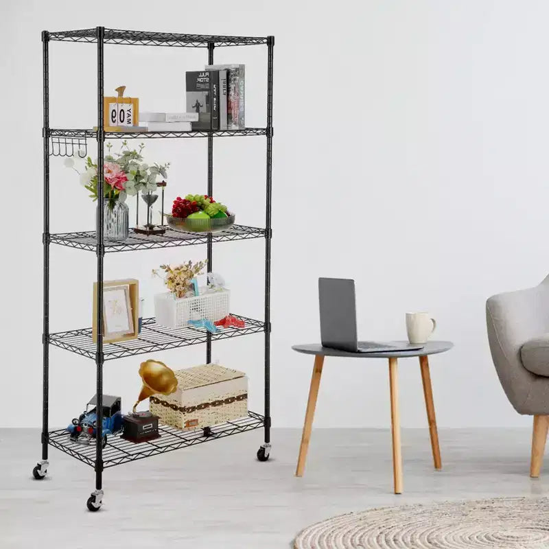 Étagère métallique à 5 niveaux avec roulettes verrouillables et crochets latéraux, capacité de 408 kg, réglable, acier chromé
