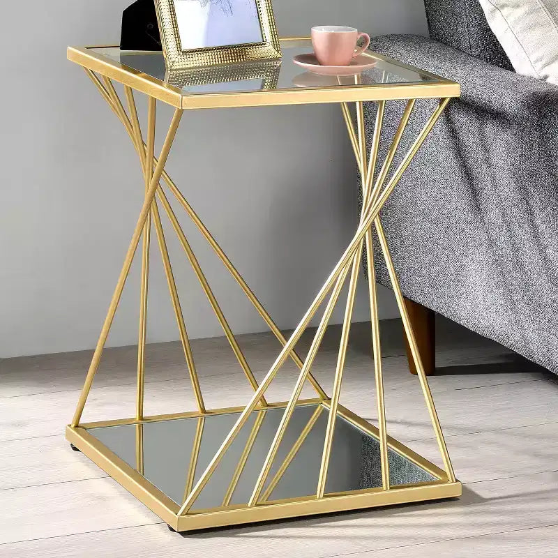 Table d'appoint glamour dorée avec plateau en verre trempé et étagère inférieure miroir, 61 cm H x 40,6 cm L