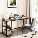 Bureau informatique 55 po avec 2 étagères ouvertes et une étagère supérieure réglable, capacité de 110 lb — Noir/Café/Brun