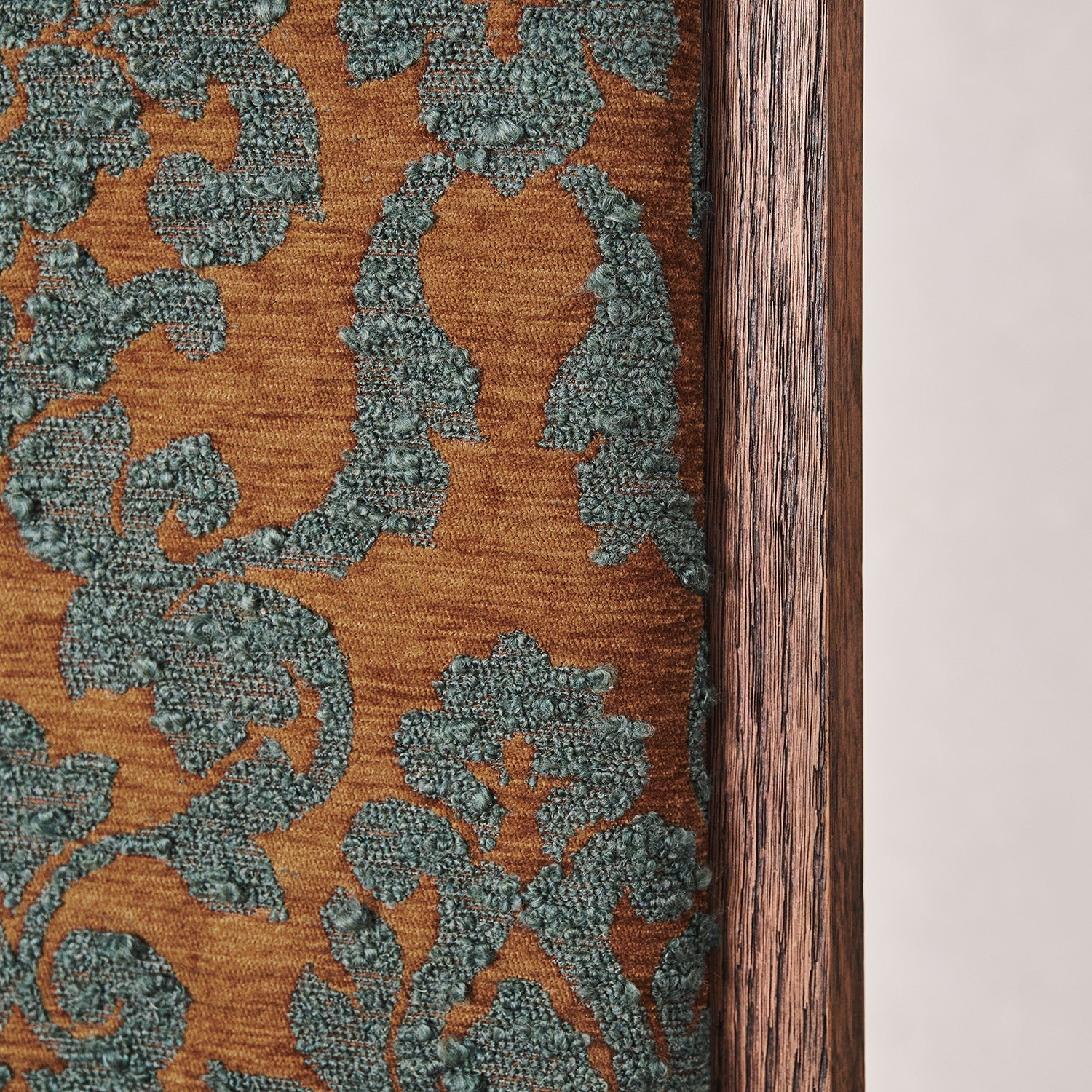 Fauteuil d'appoint - Chenille orange brûlé et Bouclette sarcelle