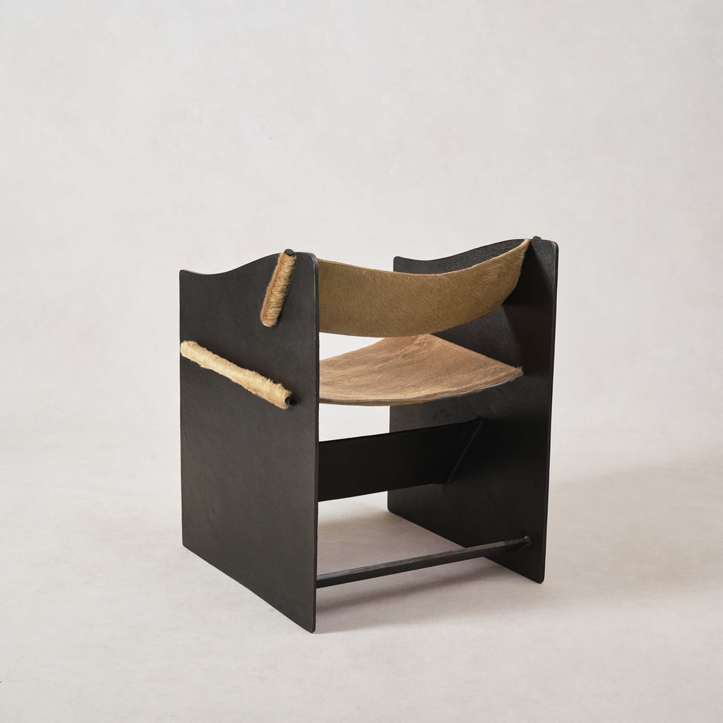 Fauteuil d'appoint sculptural – Structure en fonte d'aluminium