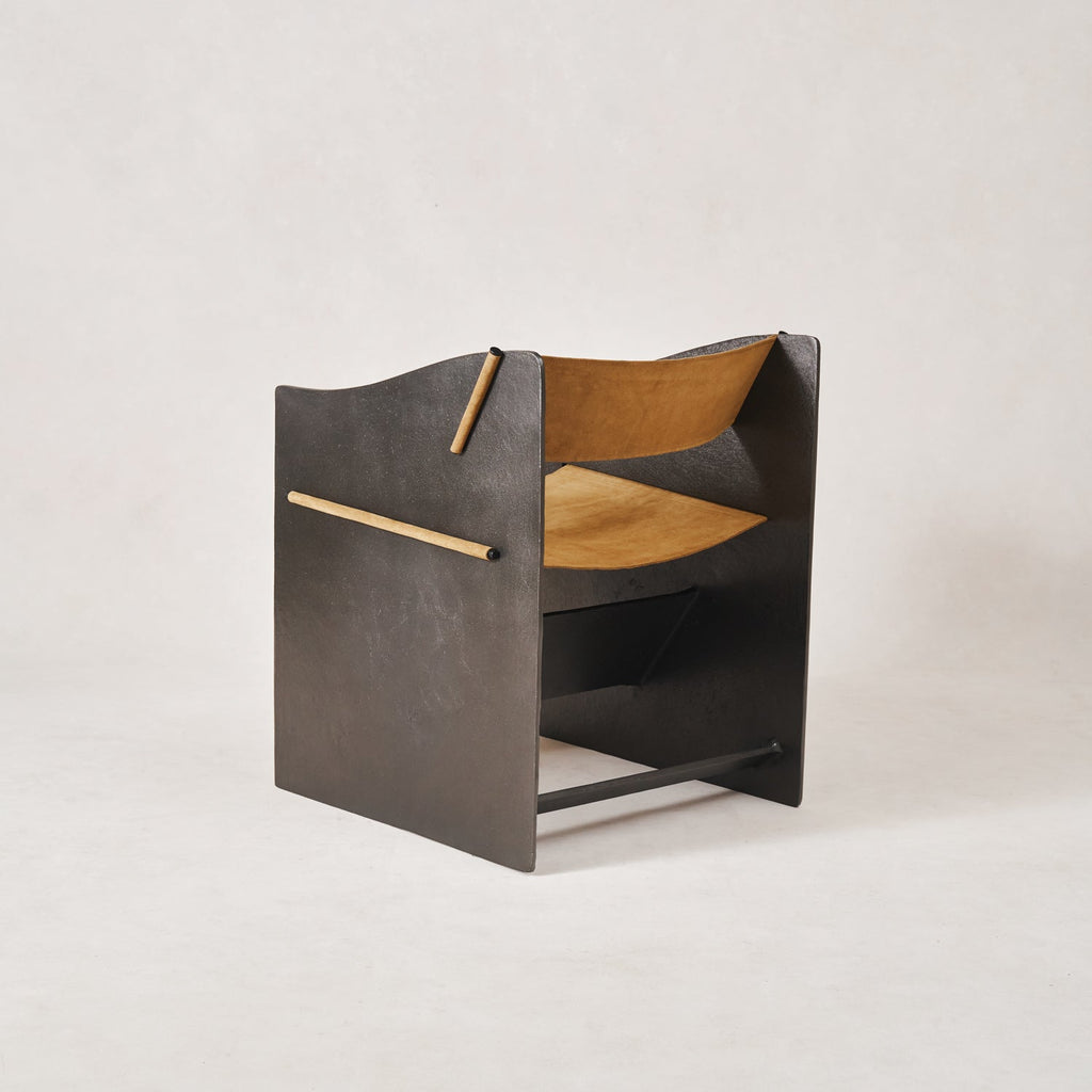 Fauteuil d'appoint sculptural – Structure en fonte d'aluminium