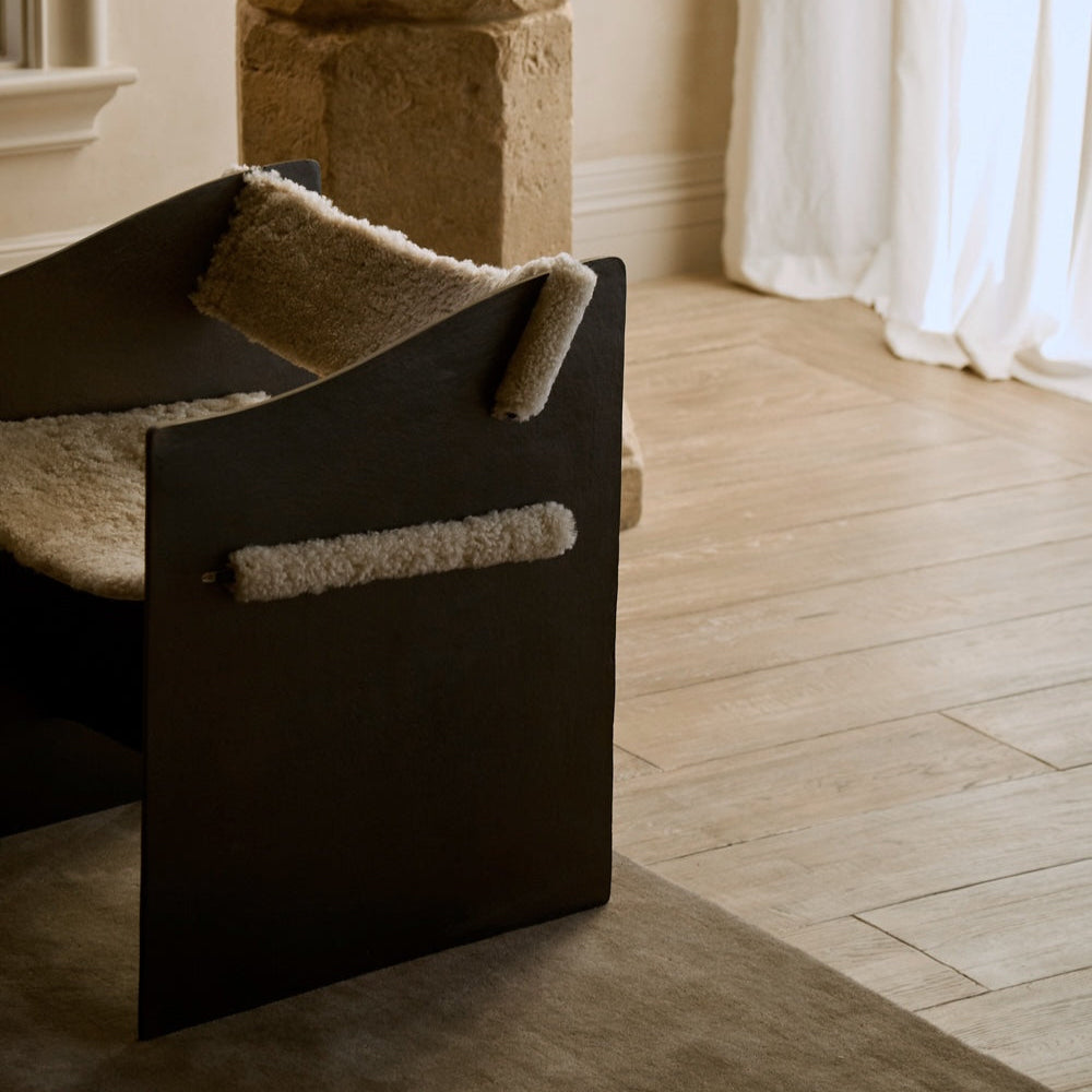 Fauteuil d'appoint sculptural – Structure en fonte d'aluminium