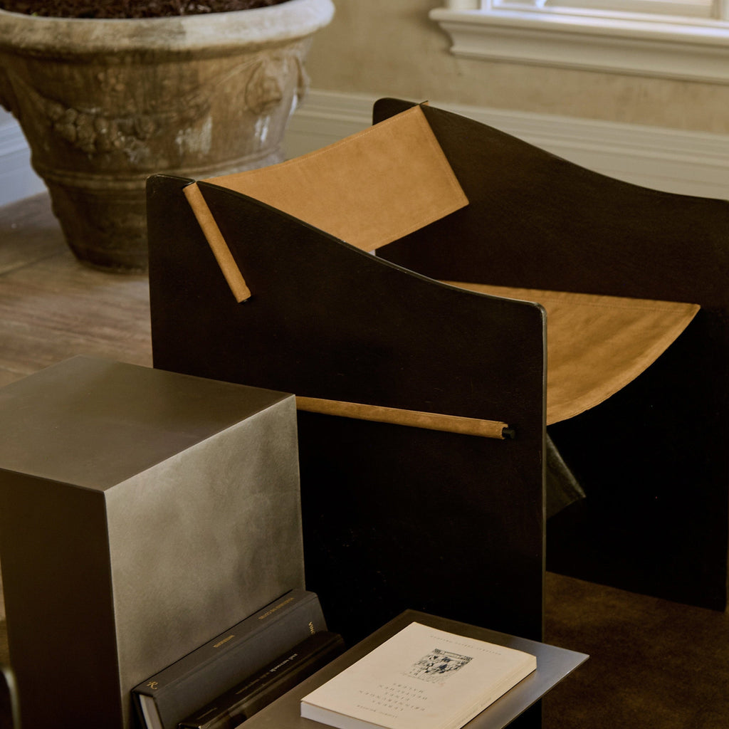 Fauteuil d'appoint sculptural – Structure en fonte d'aluminium