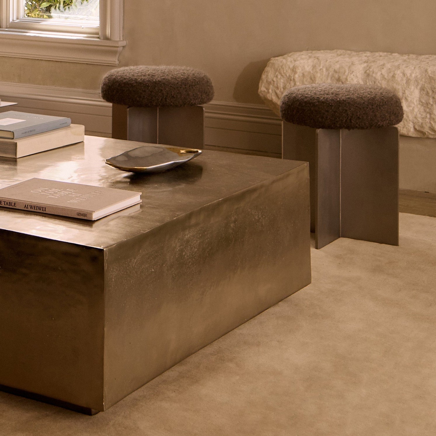 Tabouret - Bouclette Mohair Mocha & Acier Inoxydable