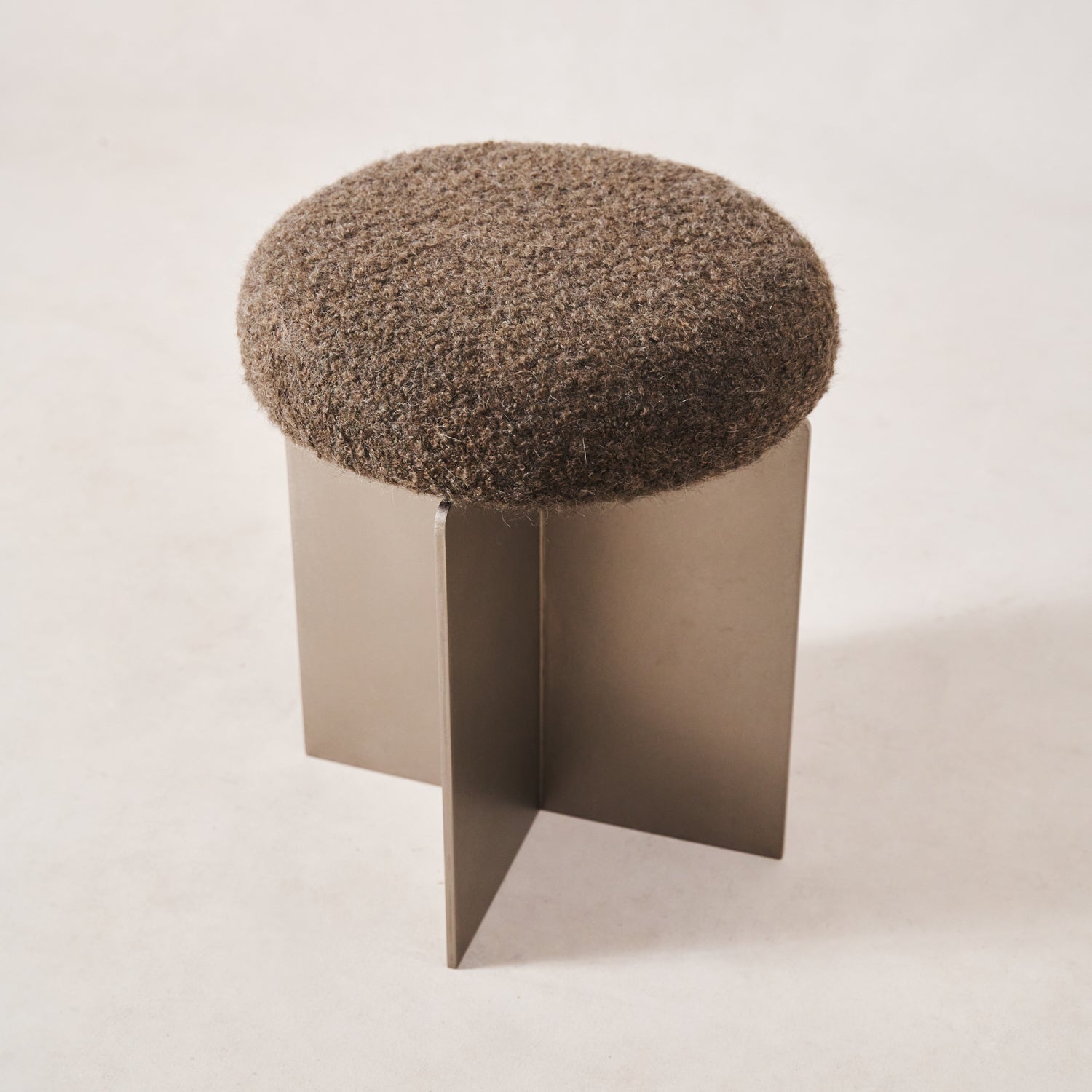Tabouret - Bouclette Mohair Mocha & Acier Inoxydable