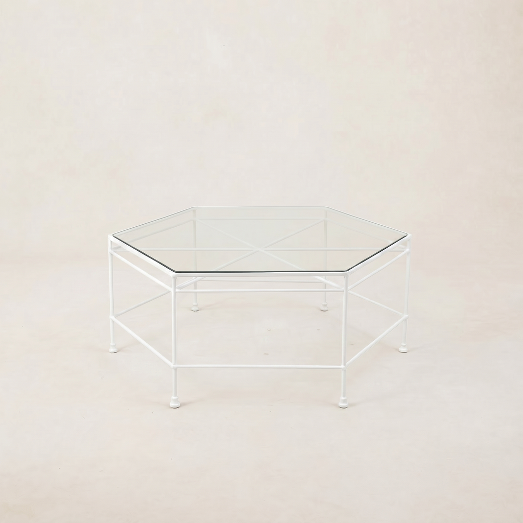Table basse d'extérieur hexagonale en verre – Cadre en fer blanc