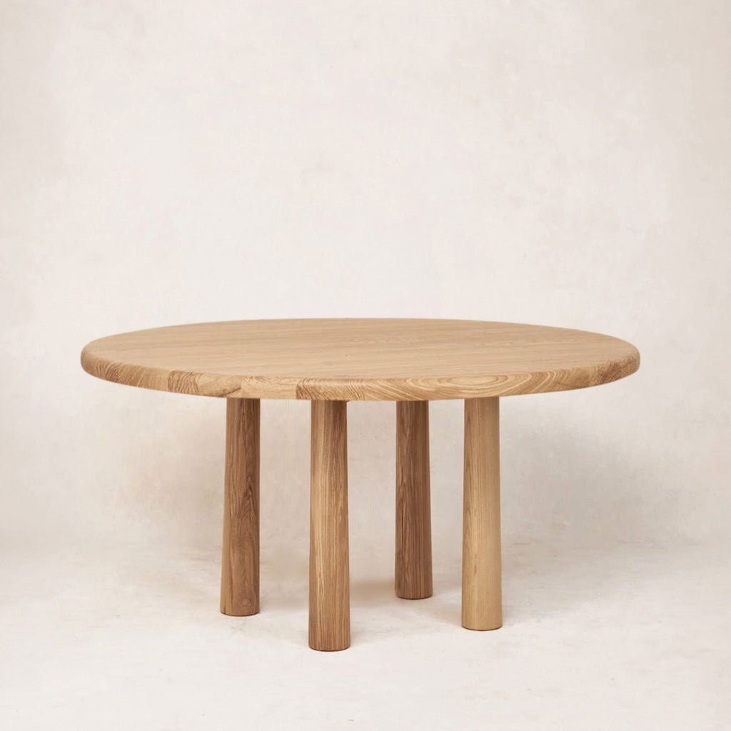 Table à manger ronde - Finition chêne chaud