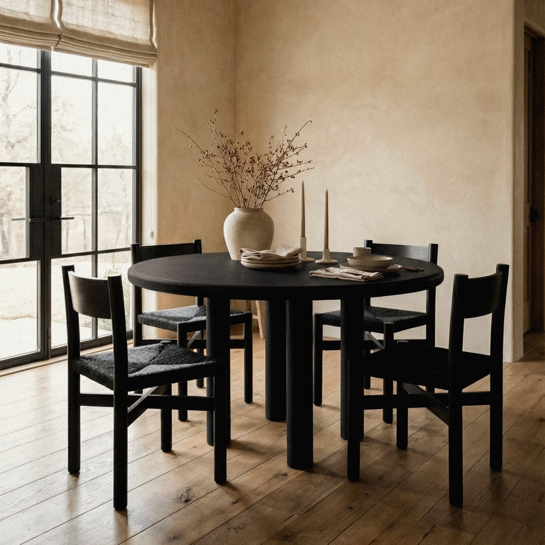 Chaise de salle à manger - assise en jute tressé, chêne blanc teinté noir
