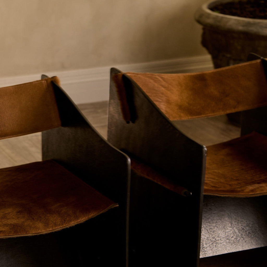Fauteuil d'appoint sculptural – Structure en fonte d'aluminium