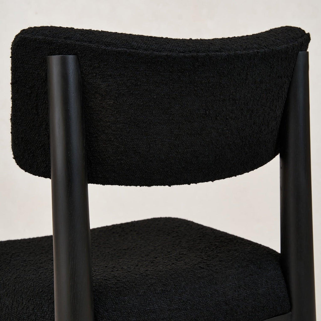 Chaise de salle à manger - Bouclette noire et pieds coniques en chêne blanc