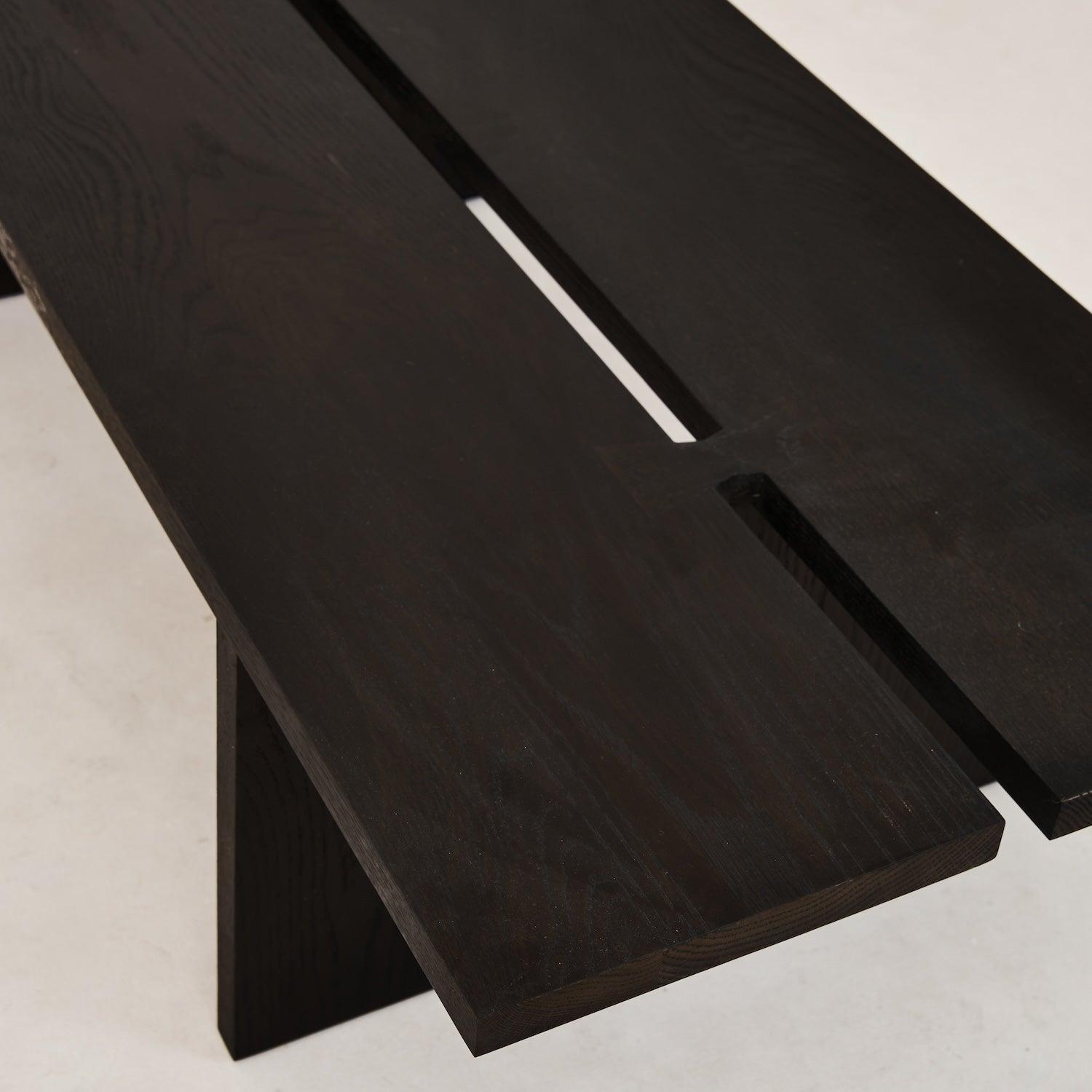 Table basse en chêne massif – finition anthracite