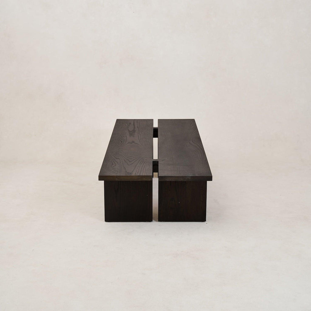 Table basse en chêne massif – finition anthracite