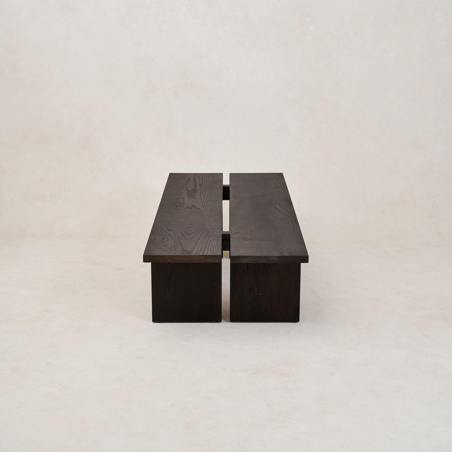 Table basse en chêne massif – finition anthracite