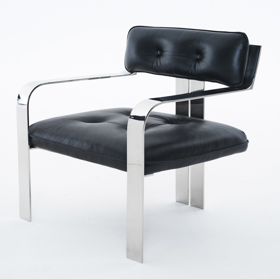 Fauteuil d'appoint - Cuir noir et piètement chromé