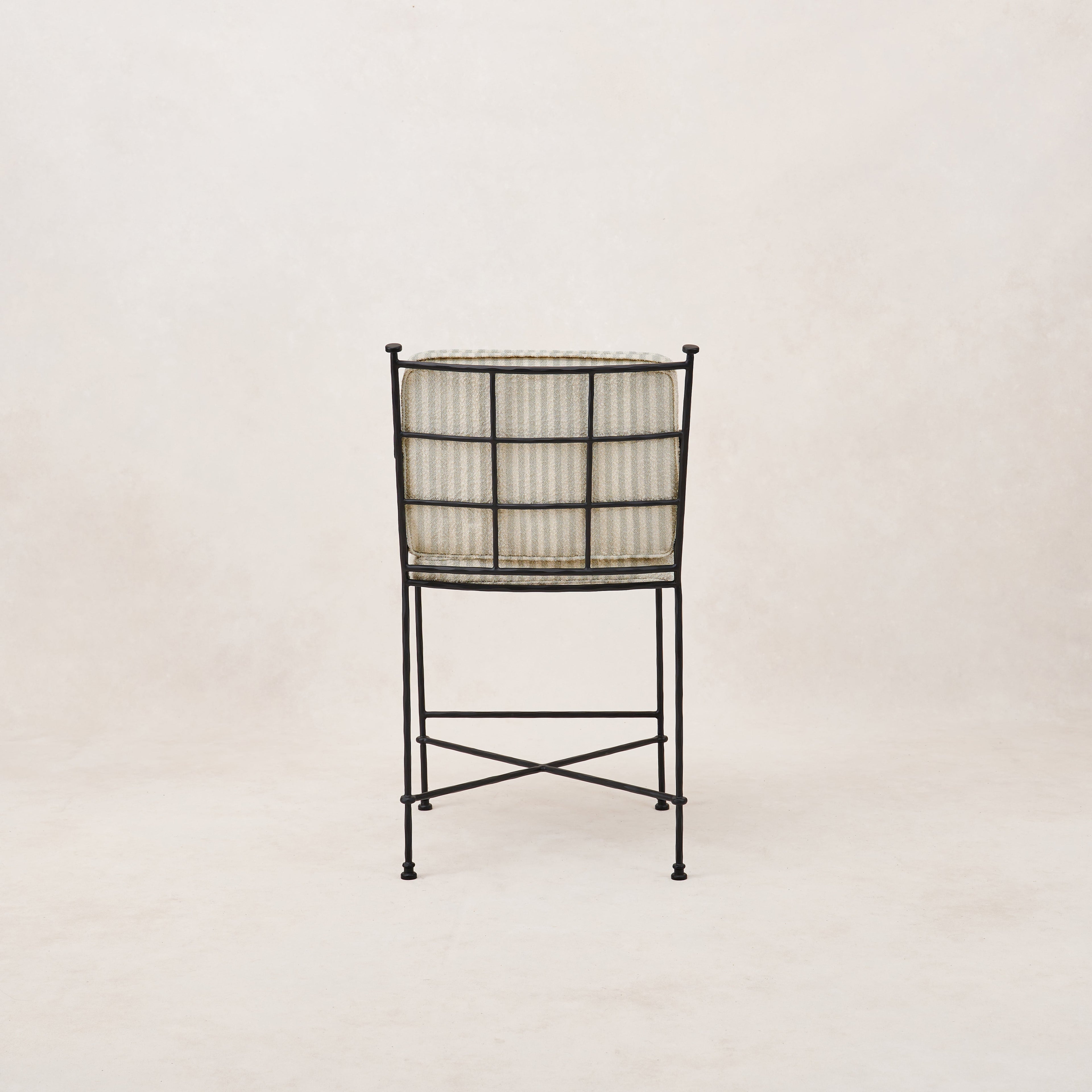Tabouret de comptoir extérieur – Structure en fer noir