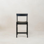 Tabouret de comptoir - Siège en cuir épais, cadre noir fait main
