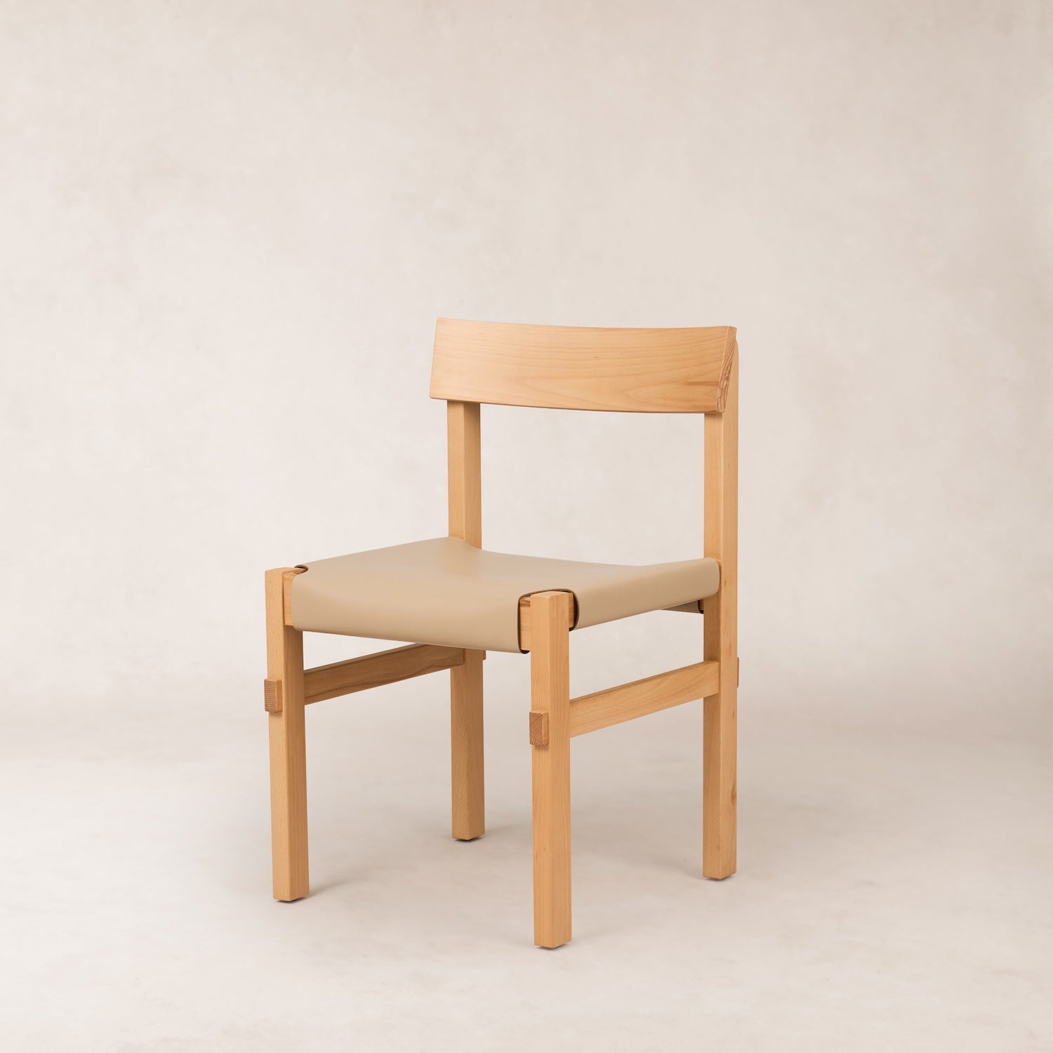 Chaise de salle à manger - Assise en cuir épais, cadre naturel fait main