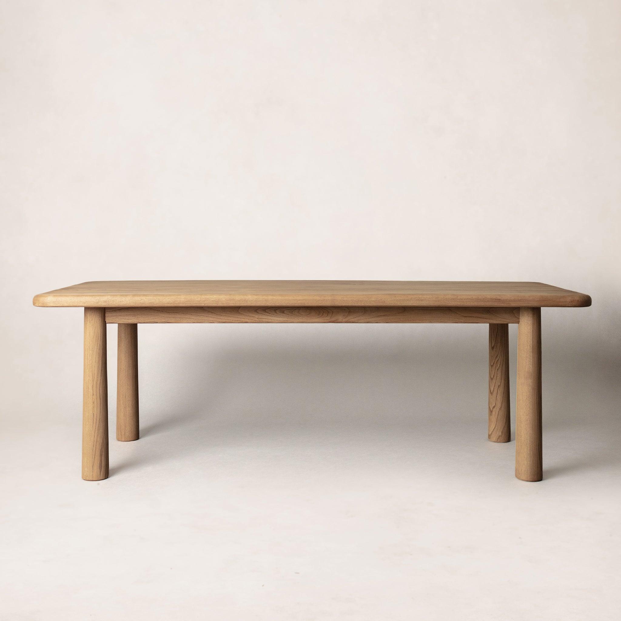 Table à manger rectangulaire – Fini chêne clair