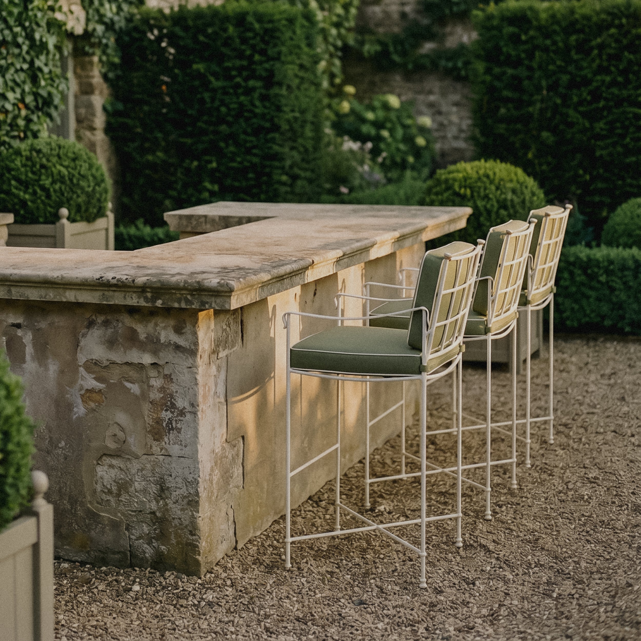 Tabouret de comptoir d'extérieur - Structure en fer blanc